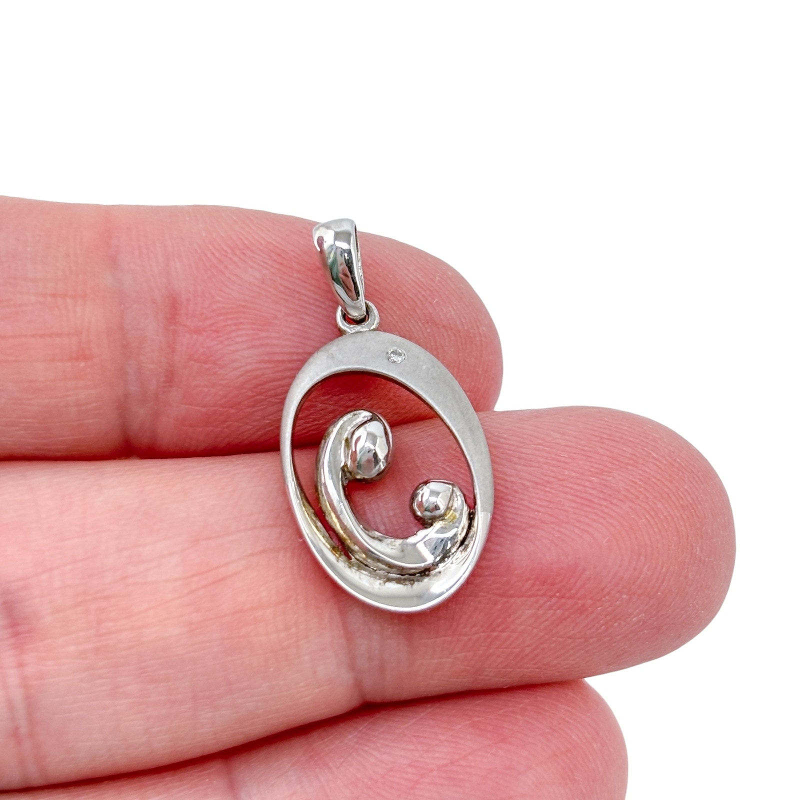 Vintage Sterling Silver 925 Mother And Child Diamond Pendant